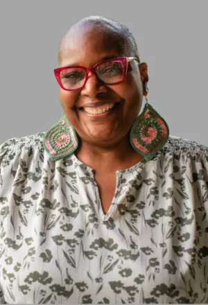 Headshot Donna Carter