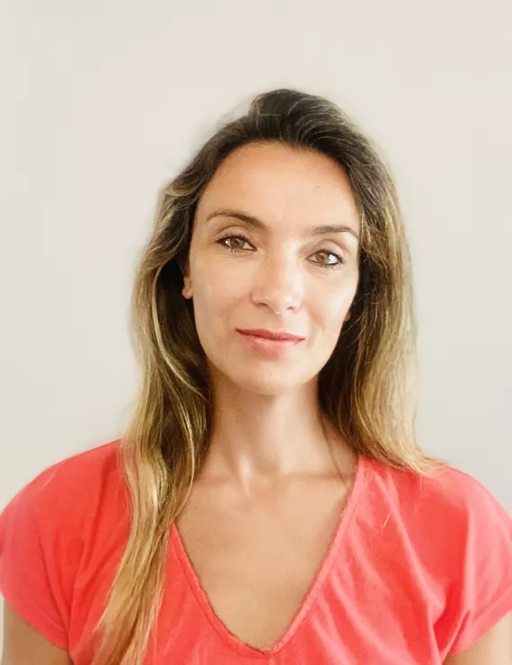 Ana De Oliveira, psychologist 